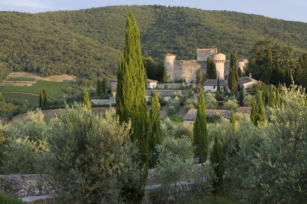 Exterior - Castello di Meleto (Gaiole in Chianti)