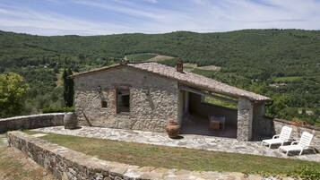 Villa, 2 Schlafzimmer, Blick auf den Weinberg | Terrasse/Patio