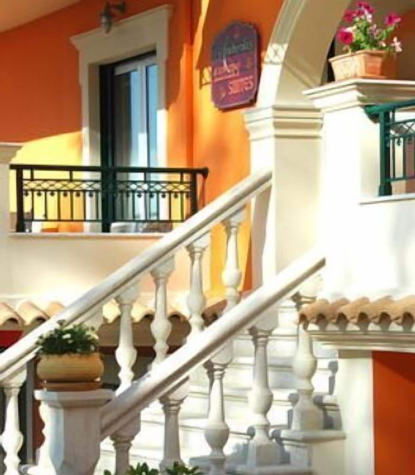 Photo - Andreolas Luxury Suites