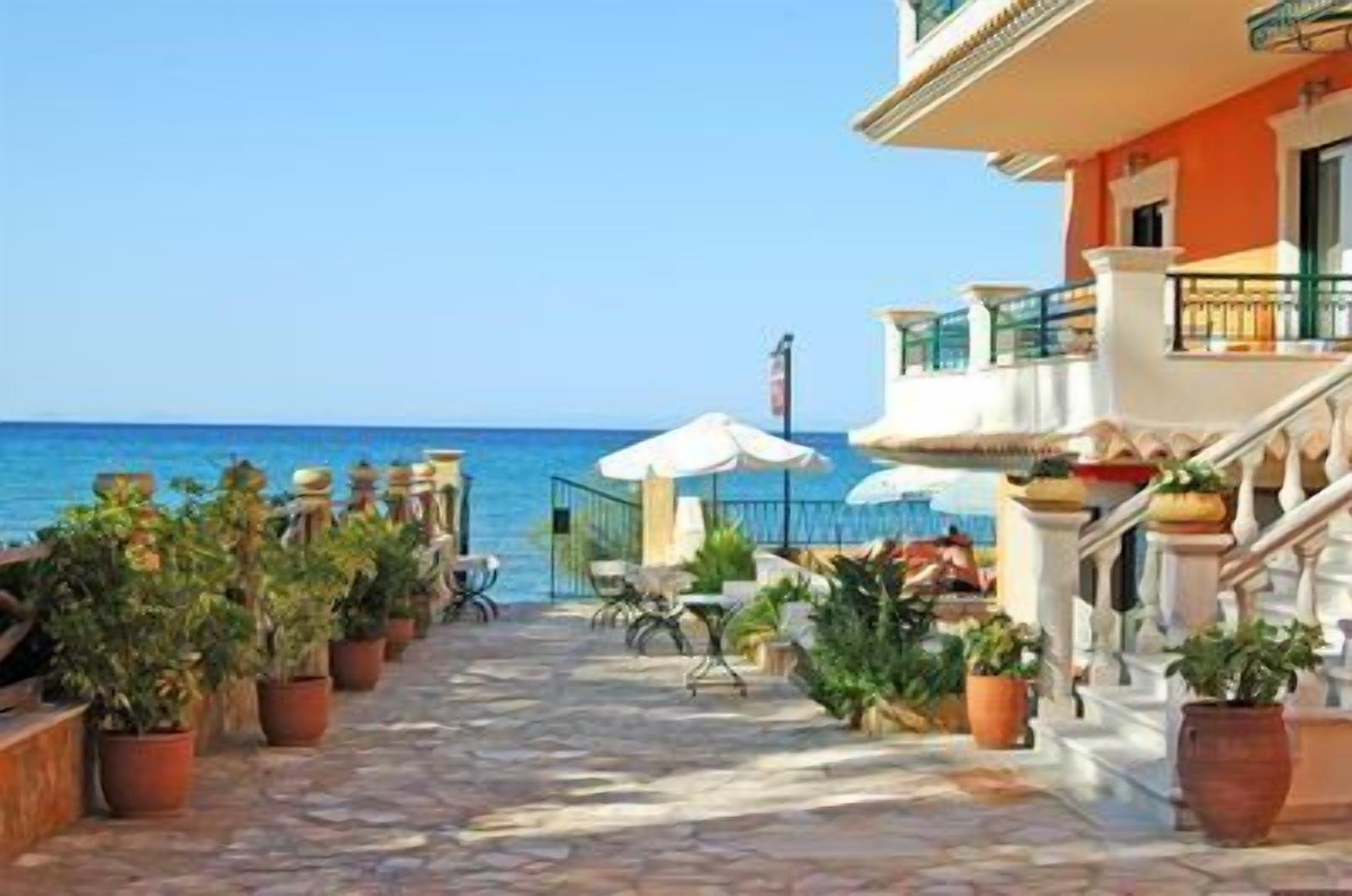 Photo - Andreolas Luxury Suites