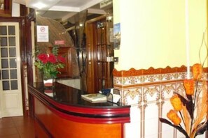 Reception - Sol da Nave (Porto)