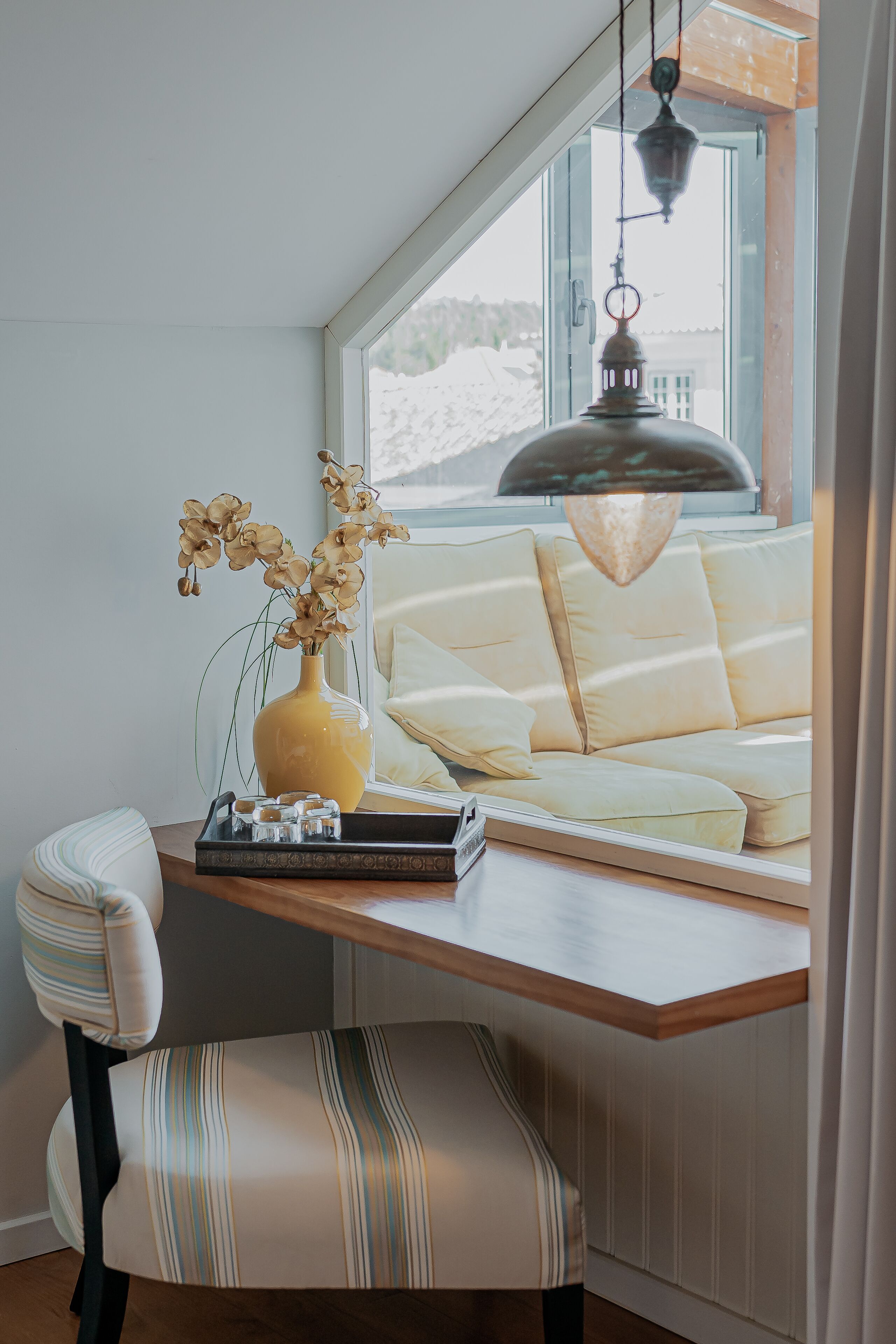 presidential suite | 3 bedrooms, premium bedding, desk, soundproofing