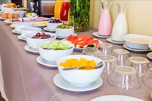 Desayuno buffet incluido todos los días 