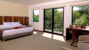 Studio Suite, Garden View, Garden Area