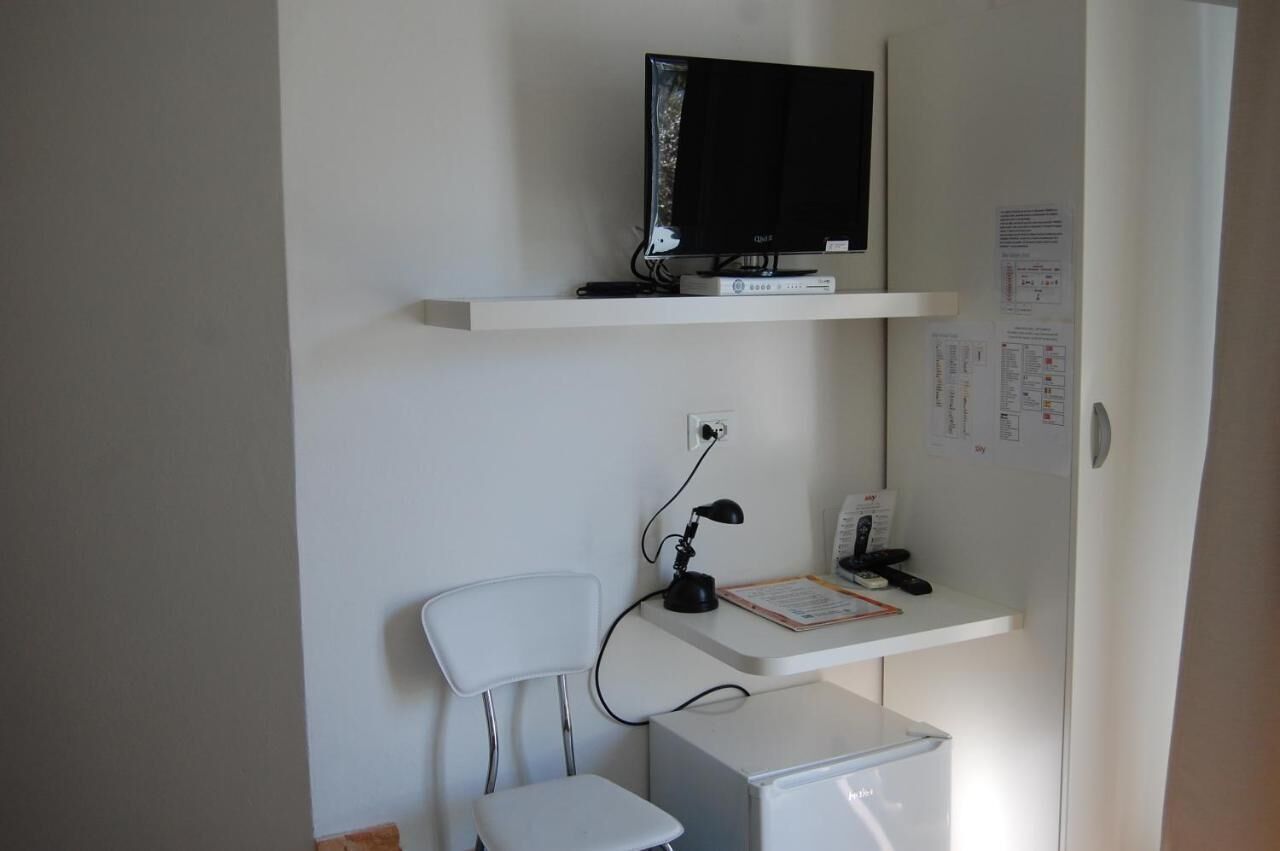 1 bedroom, in-room safe, desk, free wifi