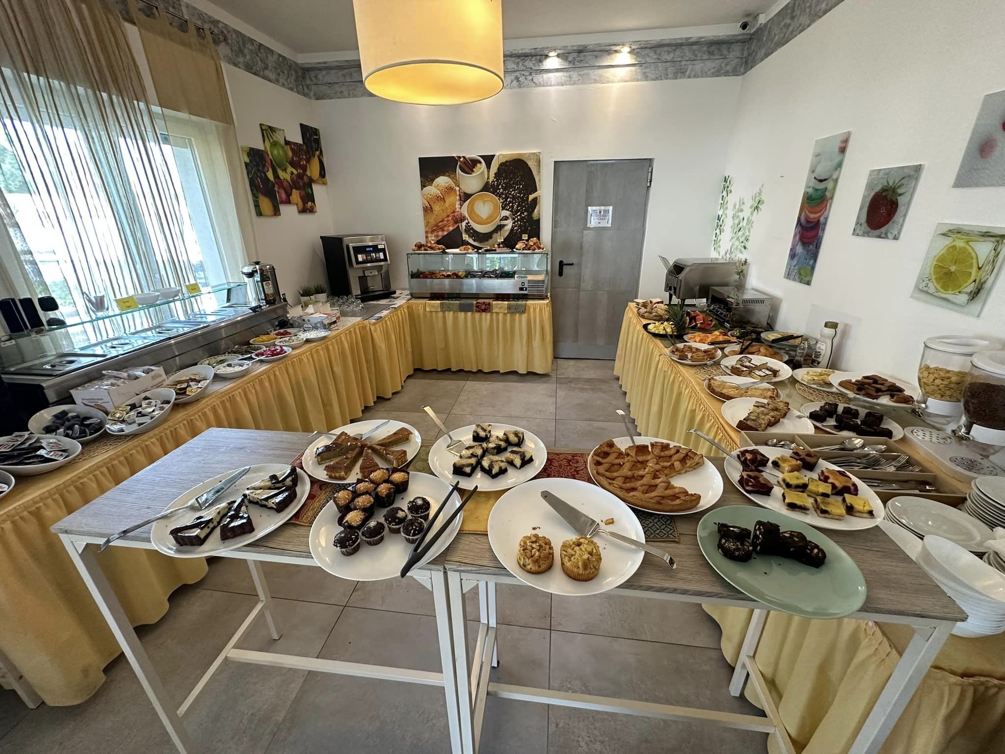daily buffet breakfast (eur 8 per person)