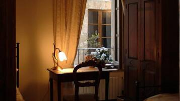 1 bedroom, free cribs/infant beds, rollaway beds, free WiFi