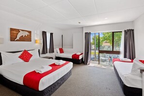 Family Triple Studio