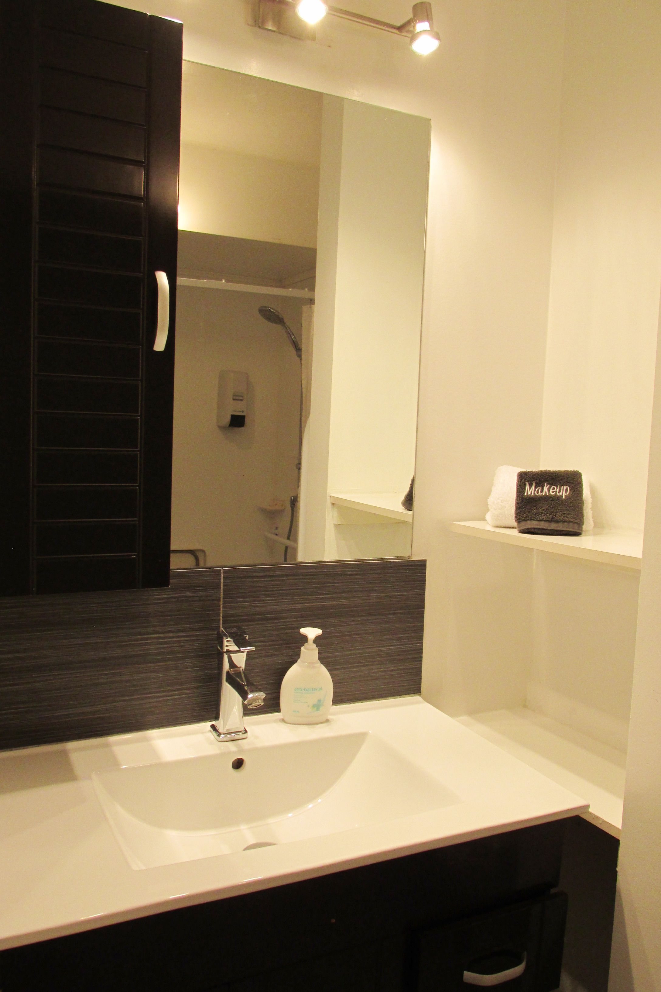 Photo - 136 On Bealey Motel