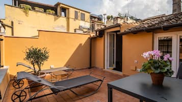 Junior Suite Terrace, Edificio separato | Terrace/patio