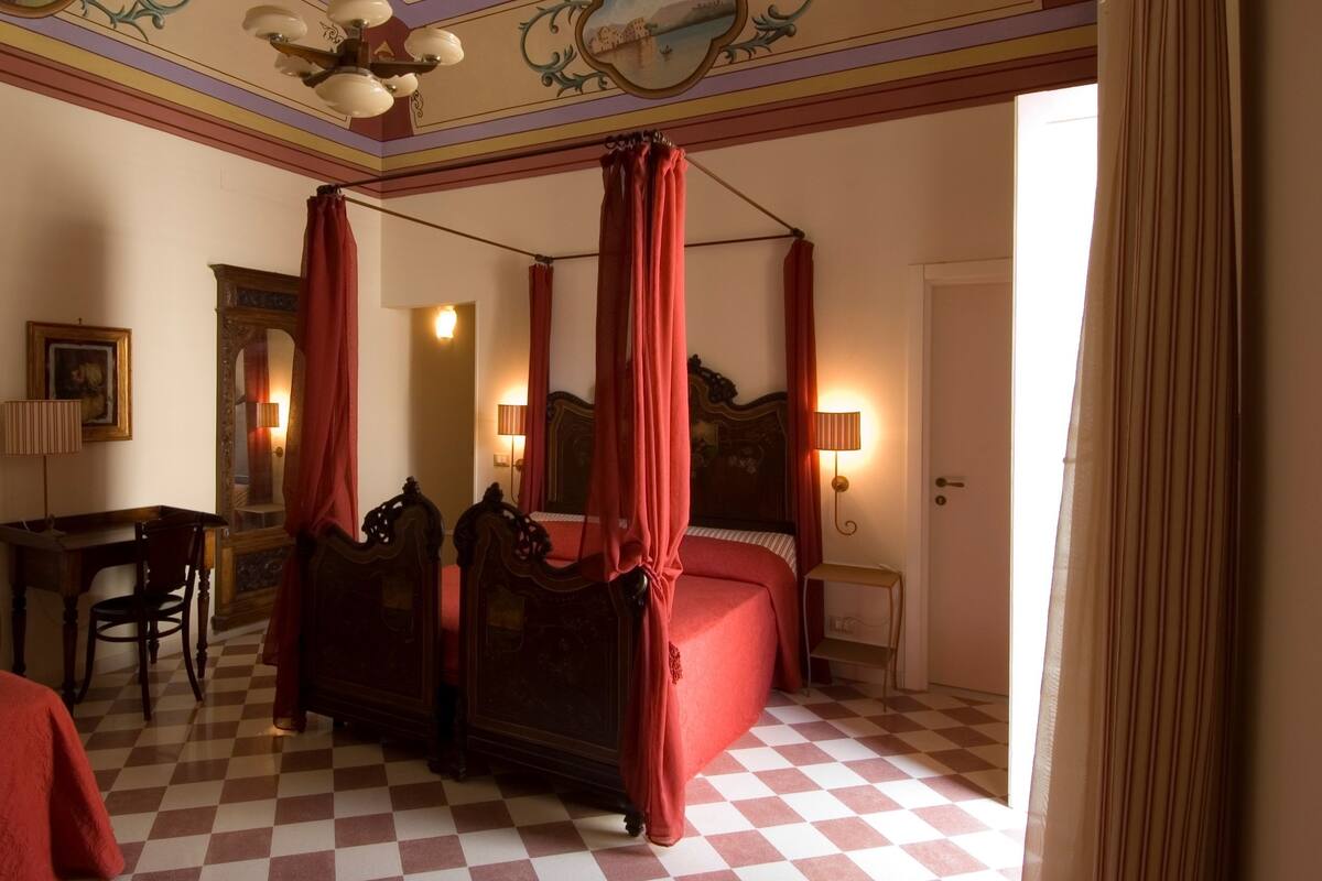 Chambre Supérieure Double ou avec lits jumeaux | Coffres-forts dans les chambres, rideaux occultants