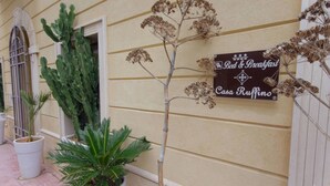 Exterior - Casa Ruffino (Balestrate)