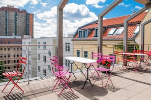 Terrace/patio - Mikon Eastgate Hotel (Berlin)