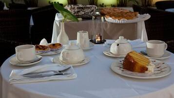 Desayuno continental incluido todos los días