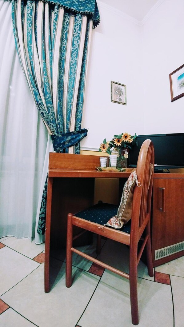 ภายใน
