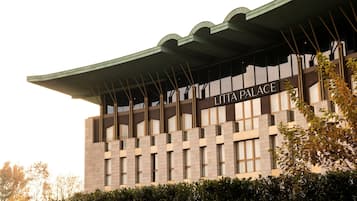 Bagian depan properti