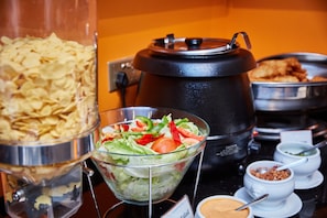 Colazione a buffet, servita tutte le mattine (13.19 SGD a persona)