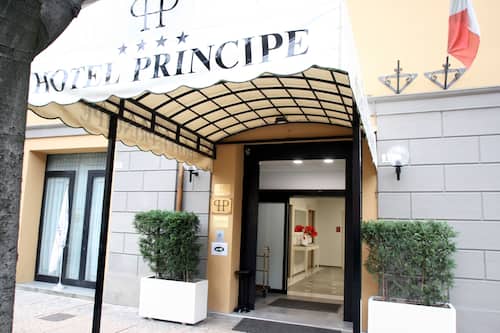 Entrada al alojamiento