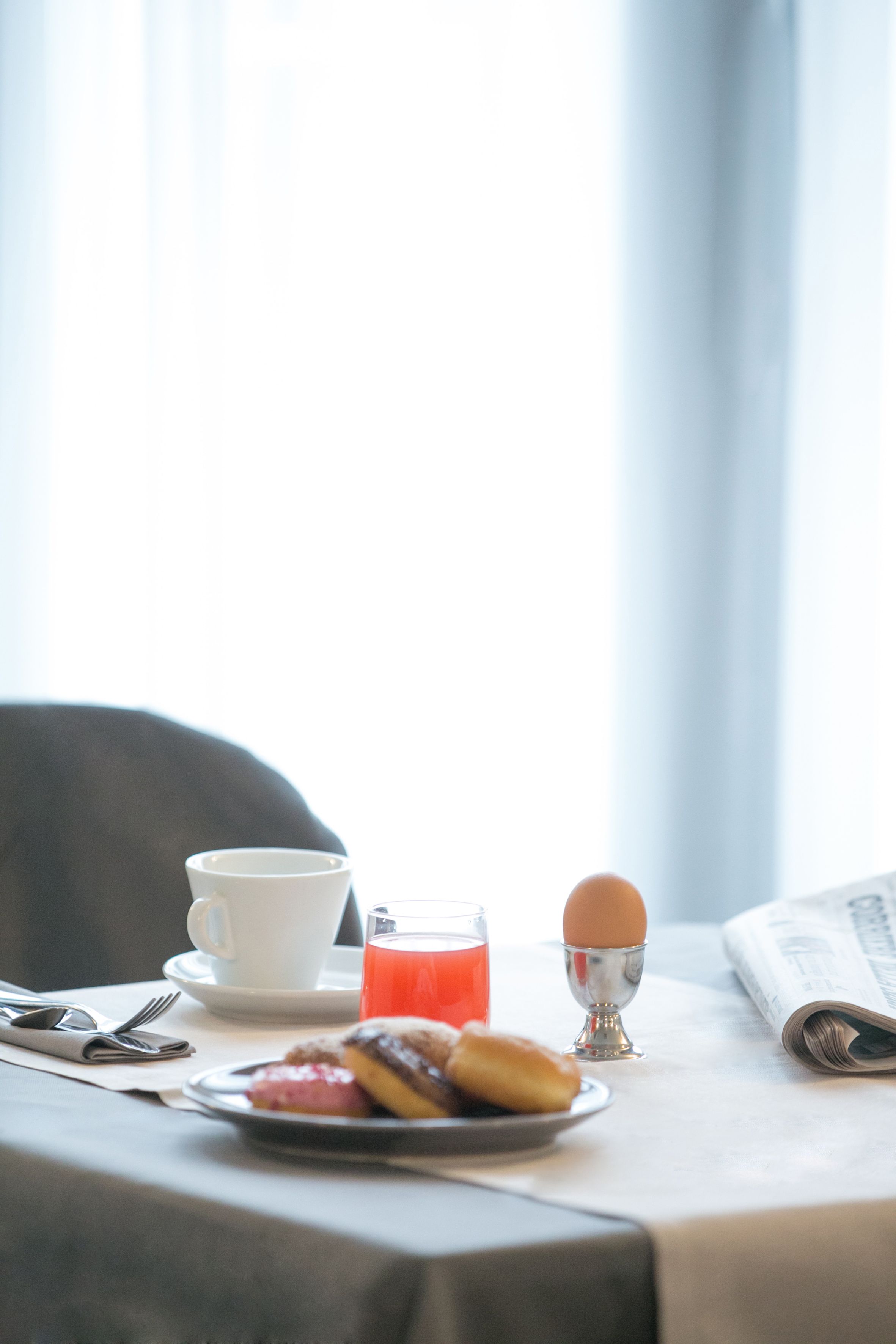 daily continental breakfast (eur 15 per person)