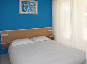 Appartement 1 chambre (4pers) vue piscine | Lits bébé (en supplément), Wi-Fi gratuit