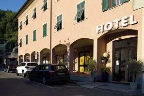 Exterior - Hotel Al Castello (Gavi)