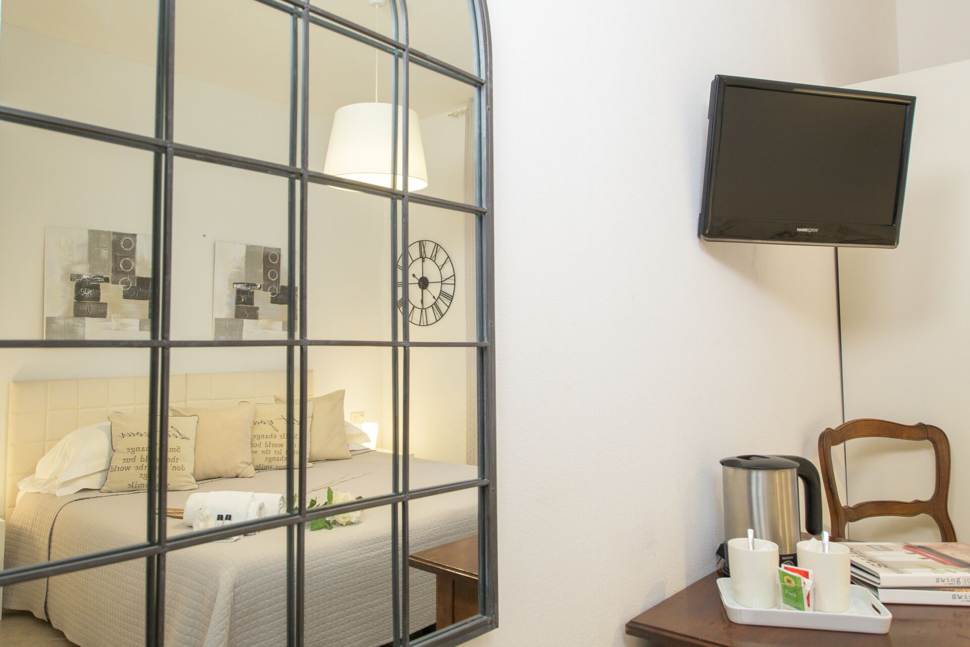 double room | 1 bedroom, minibar, desk, laptop workspace