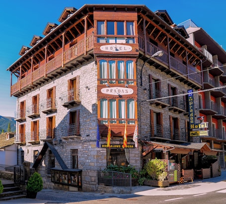 Exterior. Hotel Pradas Ordesa