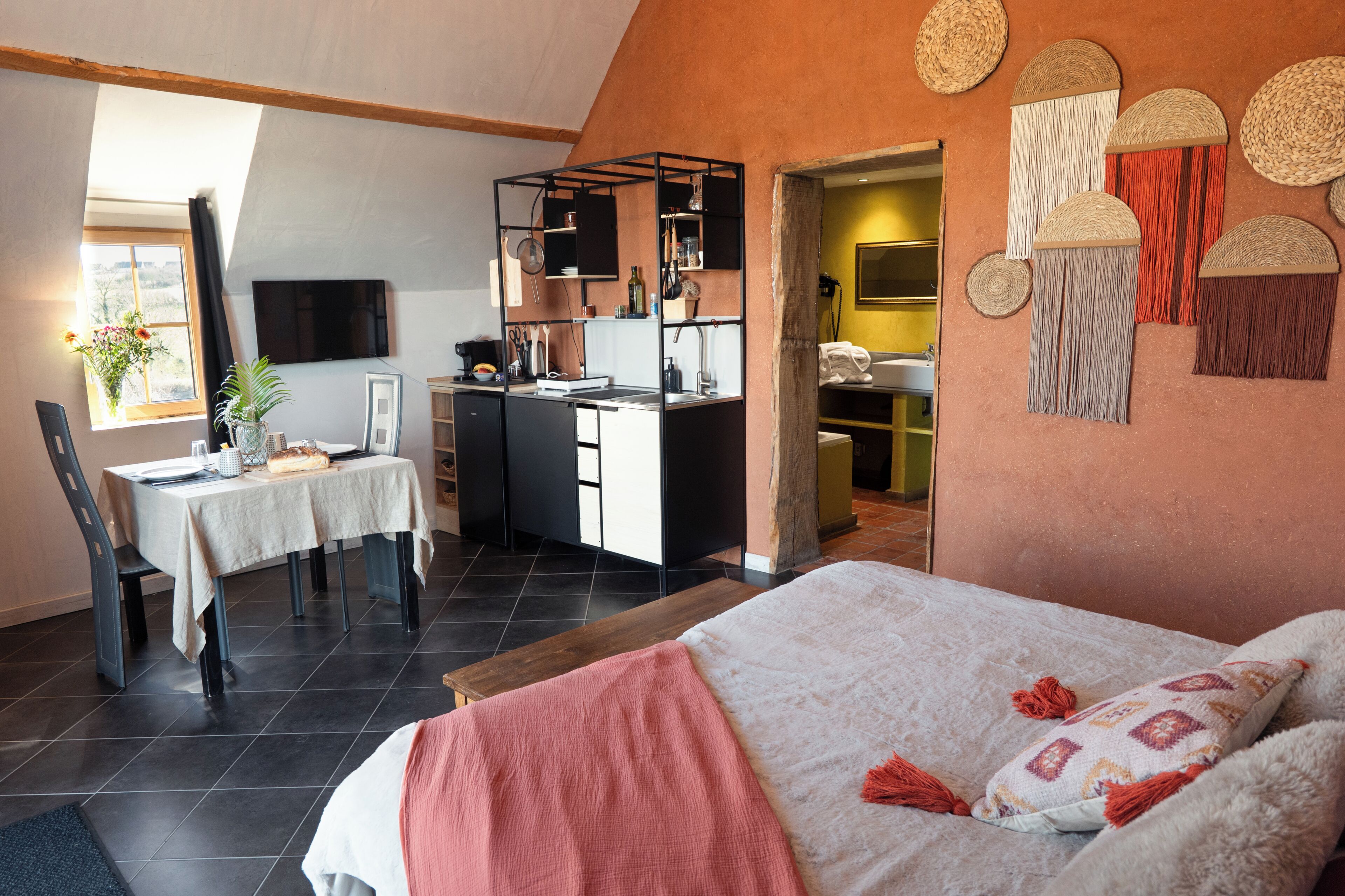 컴포트 더블룸 (Grenier à foin) | 전용 간이 주방 | 대용량 냉장고, 전자레인지, 오븐, 쿡탑