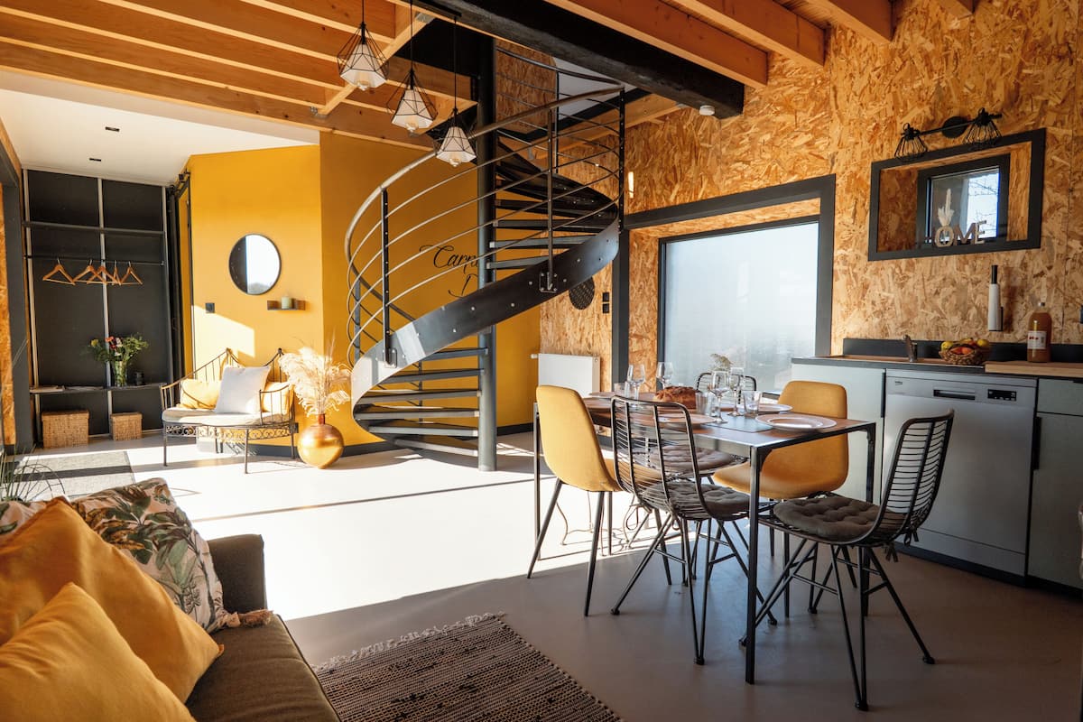 디지털 채널 시청이 가능한 80cm 평면 TV