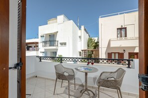 Deluxe Studio Suite | Terrace/patio - Irene Pension I (Naxos)