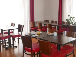 Essbereich im Zimmer