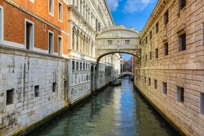 Exterior - Ca' della Loggia (Venice)