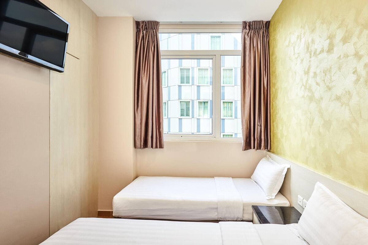 Superior Room, 2 Single Beds | Desk, iron/ironing board (on request), free WiFi, bed sheets
