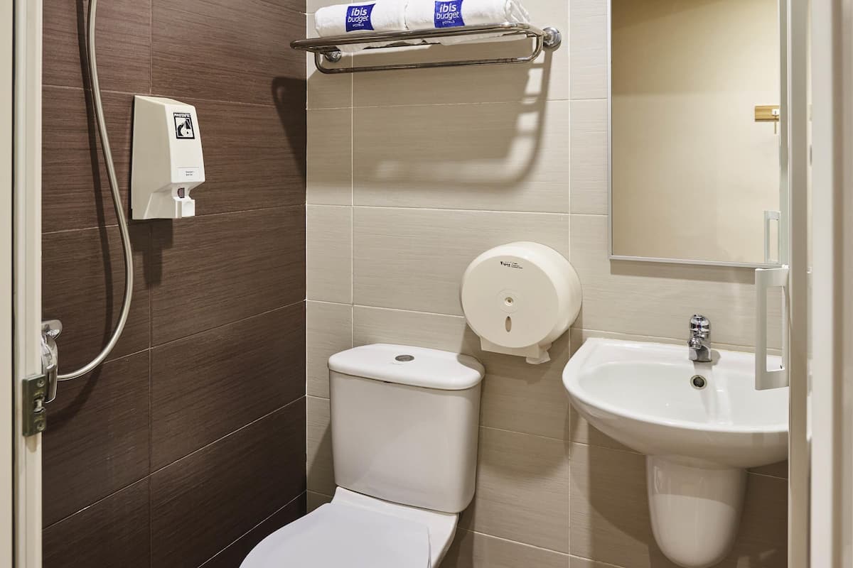 Desk, iron/ironing board, free WiFi, bed sheets