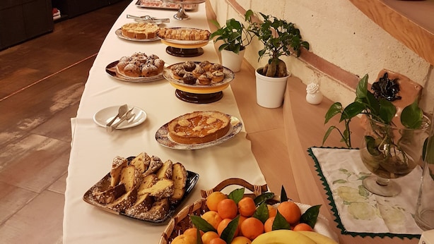 Petit déjeuner buffet servi en supplément