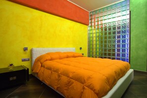 Minibar, in-room safe, desk, free cots/infant beds - Hotel Abalon Pompei Resort (Pompei)