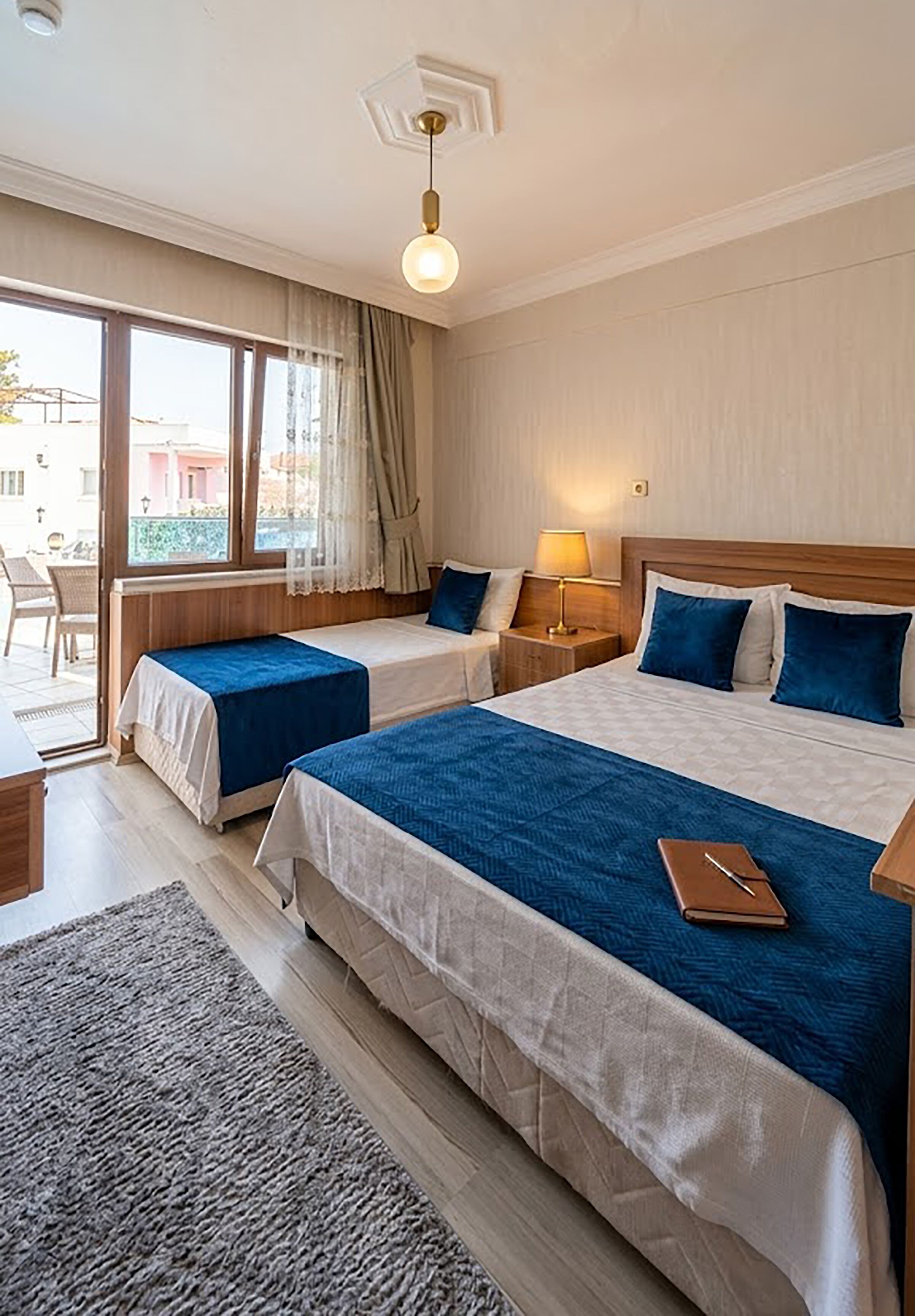 Comfort Triple Room | In-room safe, blackout curtains, soundproofing, free WiFi