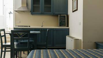 Minibar, desk, soundproofing, rollaway beds