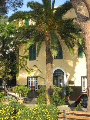 Exterior - Hotel Beau Rivage (Alassio)