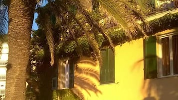 Extérieur