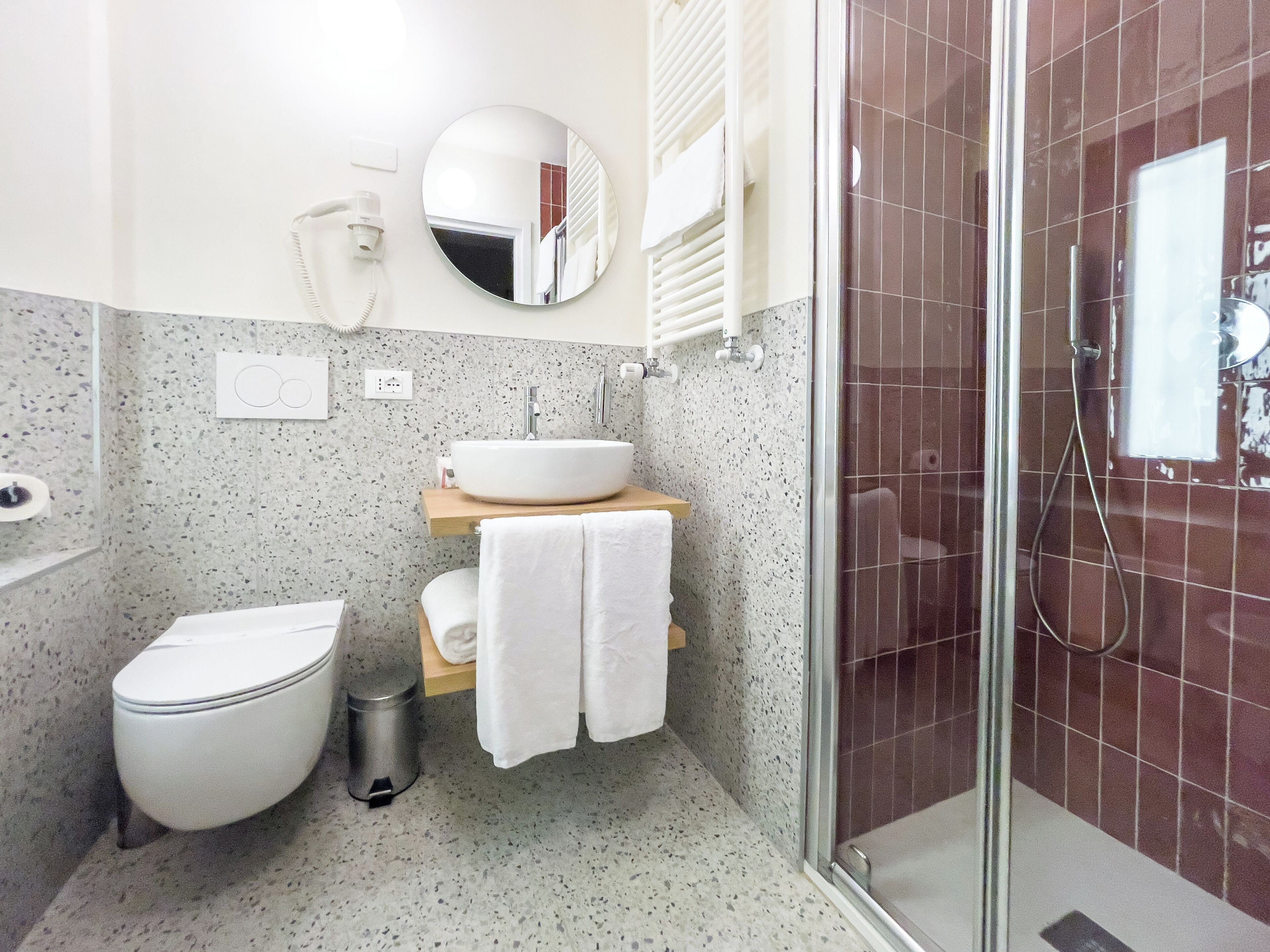 quadruple room | bathroom | hair dryer, towels