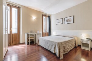 Habitación doble | Escritorio y wifi gratis