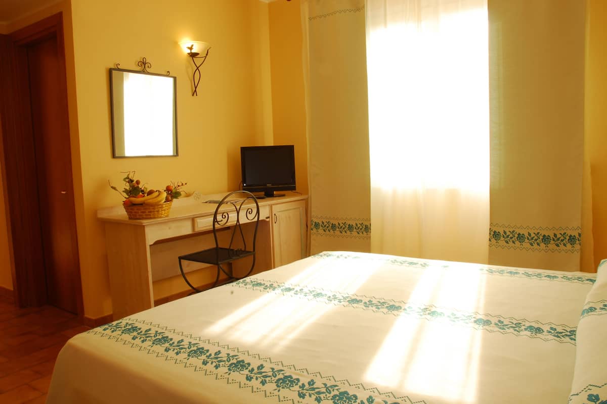 1 slaapkamer, een kluis op de kamer, gratis wifi, beddengoed