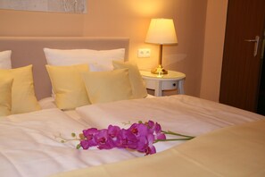 Single Room | In-room safe, individually decorated, individually furnished, desk - Hotel Modena (Bad Steben)
