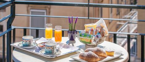 Dagelijks continentaal ontbijt inbegrepen