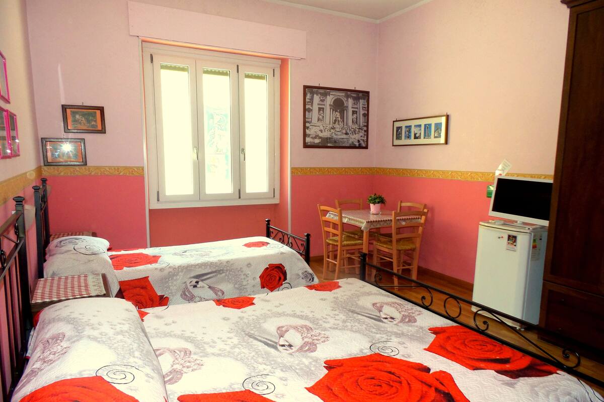 Triple Room