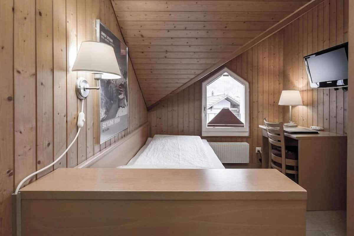 SÀngtillbehör av högsta kvalitet och memory foam-madrasser