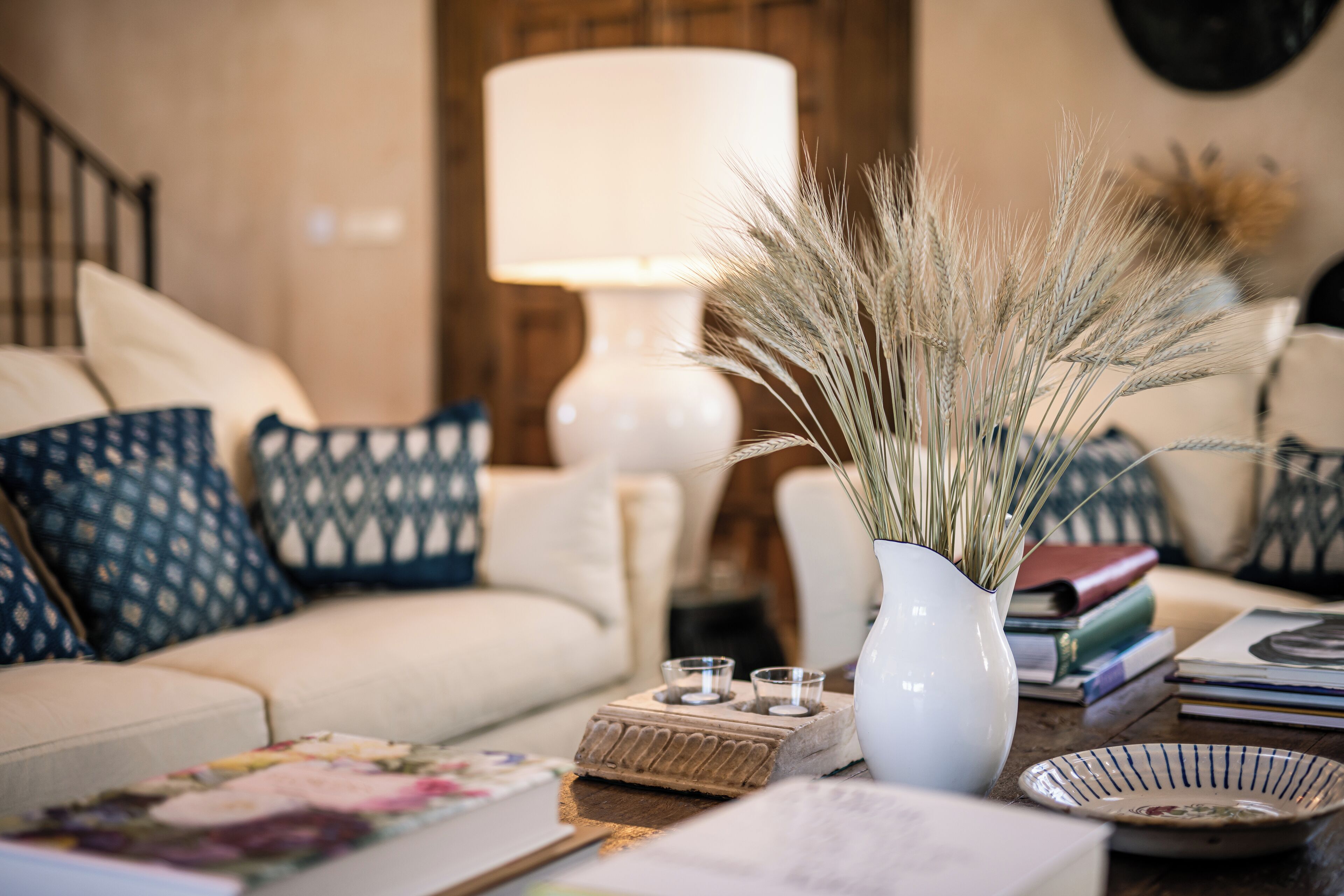 villa (suite) | living area