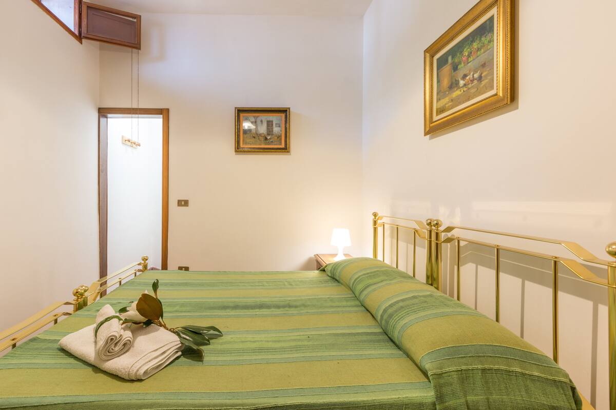Family Room, 2 Bedrooms, Private Bathroom (Basement)