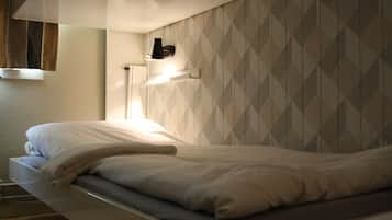 Basic Shared Dormitory, Men only | Free WiFi, bed sheets